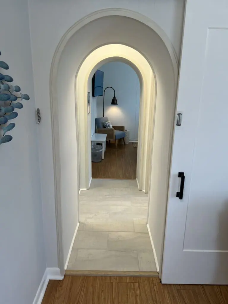 0268b88037fb4cefbe9581975bd50909 LargeOriginal.jpg