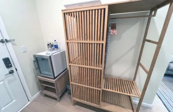 1f70146611054209900f071f2cba824a LargeOriginal.jpg