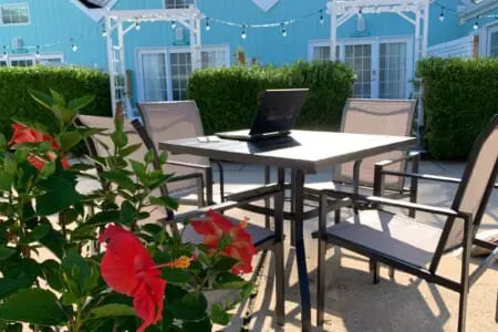 2b6759e926514ea7968bd55297dab524 LargeOriginal.jpg