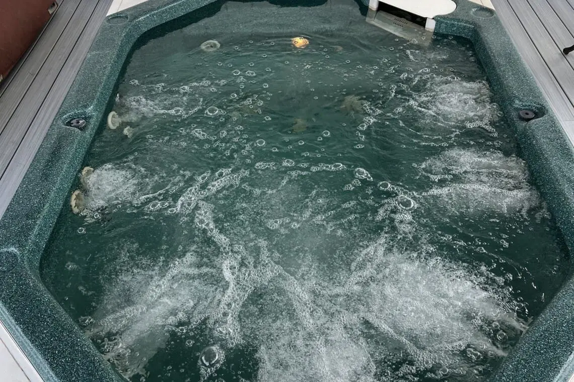 3a1df06933824c66b22ea48c84b8ba65 LargeOriginal.jpg