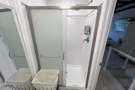 3fe44af555dd402aadc699b7fa63b269 LargeOriginal.jpg