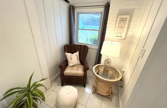 60ab0849a4504a78970a60a812ffb281 LargeOriginal.jpg