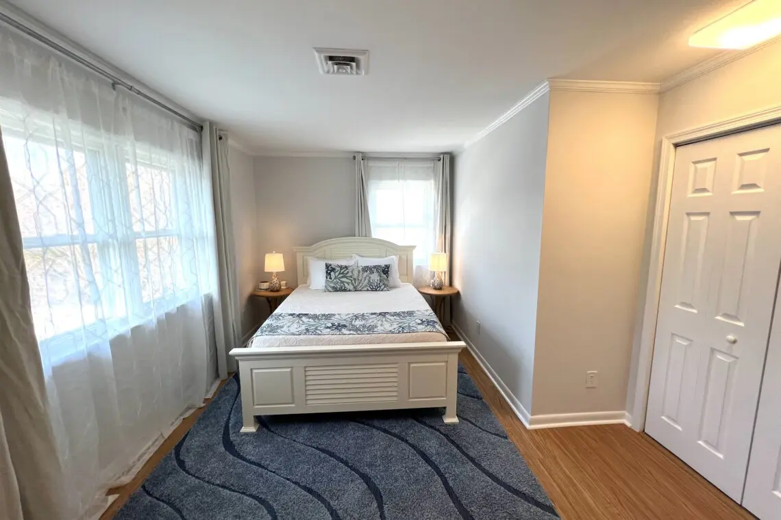 70d1cea8e32346ae8354db2595a3e295 LargeOriginal.jpg