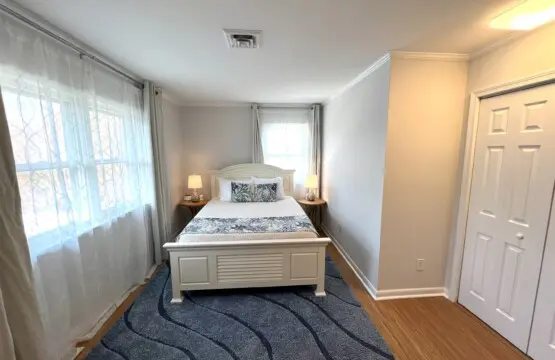 70d1cea8e32346ae8354db2595a3e295 LargeOriginal.jpg