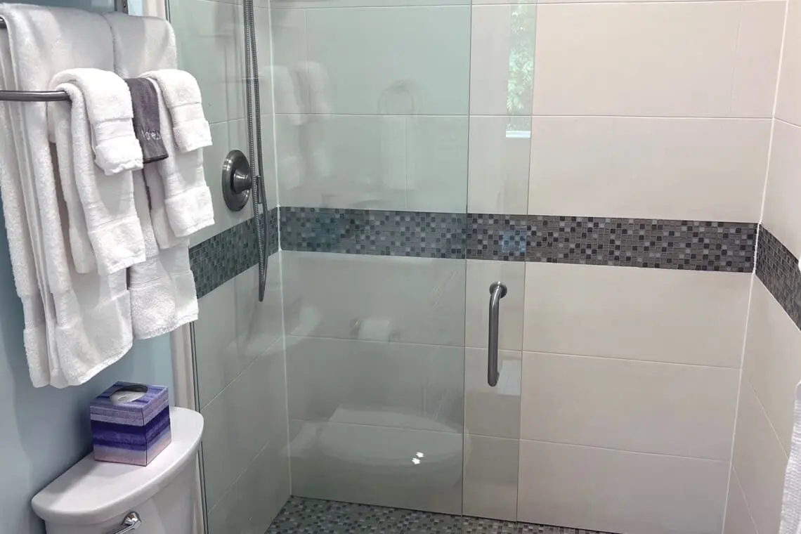 8d2f1bfc2e554a8d959de6331c0e4147 LargeOriginal.jpg