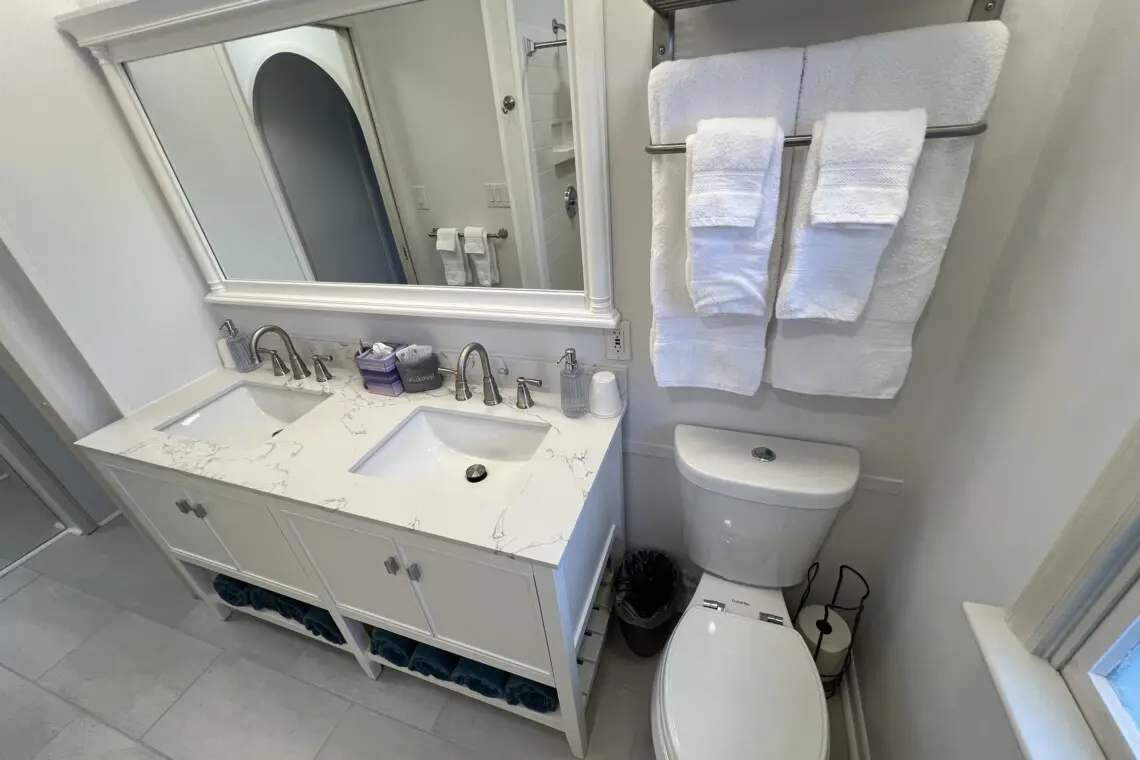 998d5cc1516c4493a02f8dbfd1e22f88 LargeOriginal.jpg