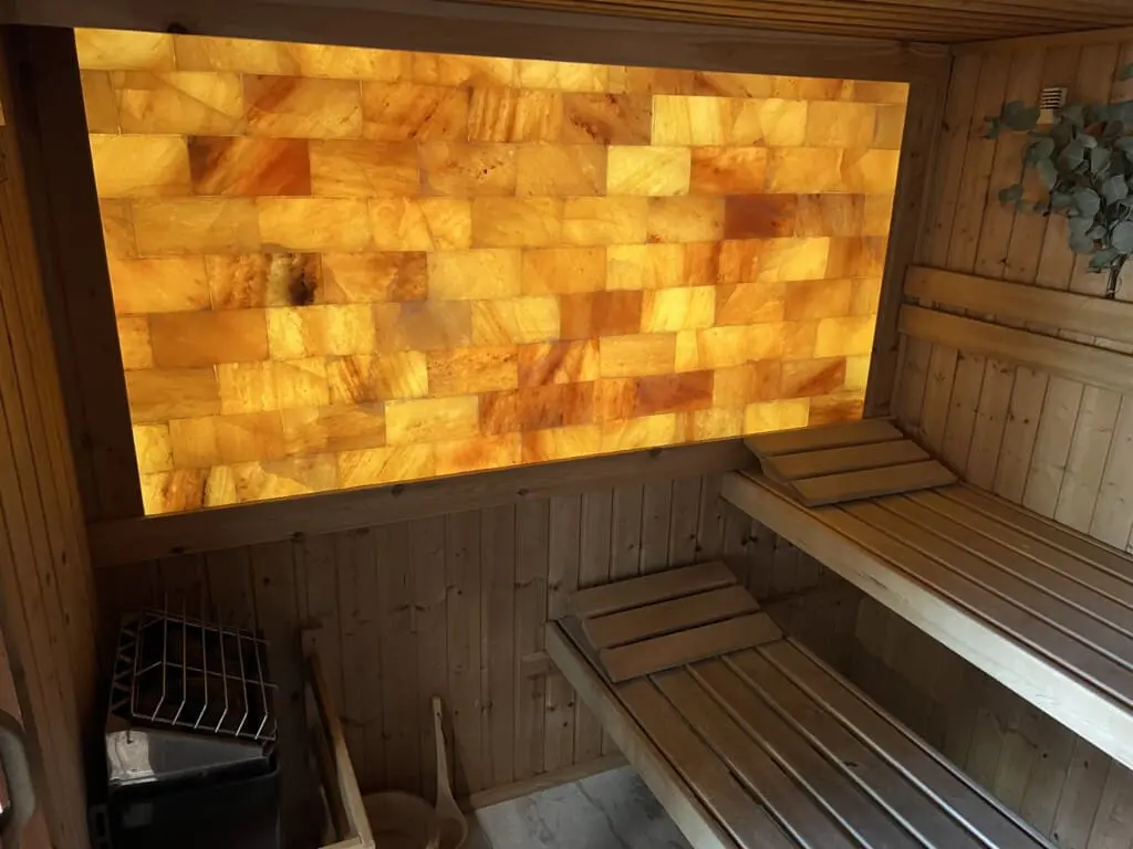 9fcb2ec4713b415bae2580e0eb2d275e LargeOriginal.jpg