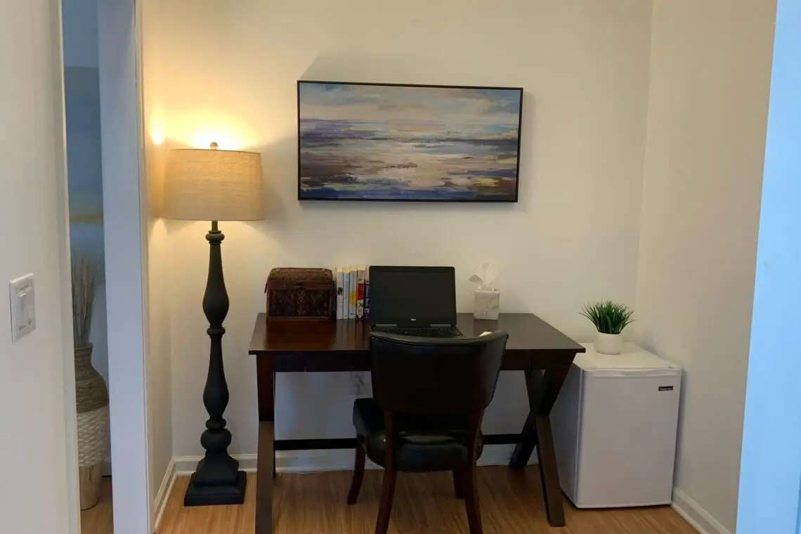 aadd77c5afa648b988e3ba571005eb18 LargeOriginal.jpg