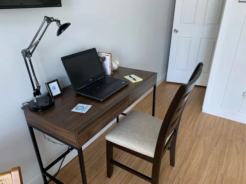 baa5bf73711444a4b1af6046d7aea266 LargeOriginal.jpg