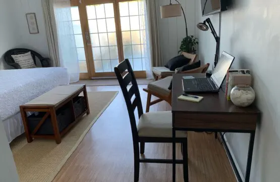 c4ff098b8c3041618a38167b1cd42ea6 LargeOriginal.jpg