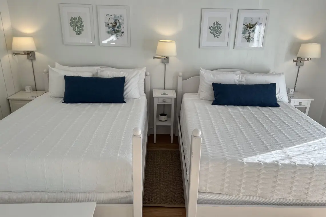 cfc0d976dd4047e18060554694028dc9 LargeOriginal.jpg