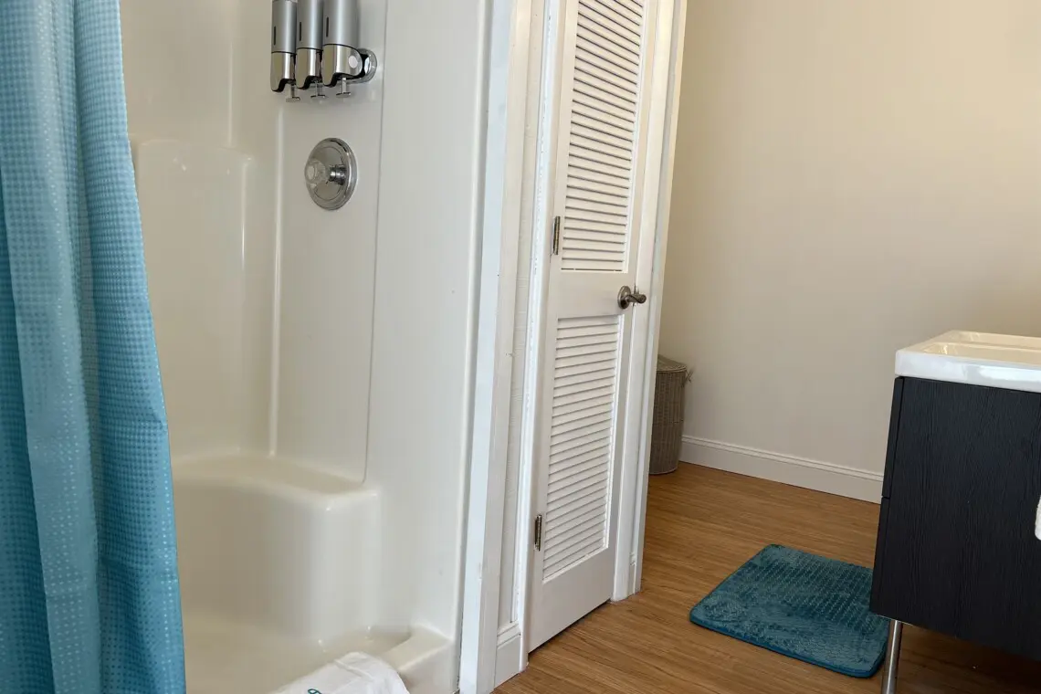 de89bef9bb984e05a5085aa430a518ac LargeOriginal.jpg