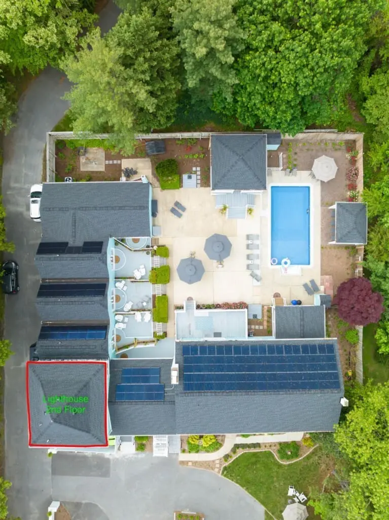 e044e2cdc79f4fd794c9b9c67468ead5 LargeOriginal.jpg