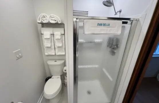 e2d53ab1a71b4f528220bb4f0ef2ffa1 LargeOriginal.jpg