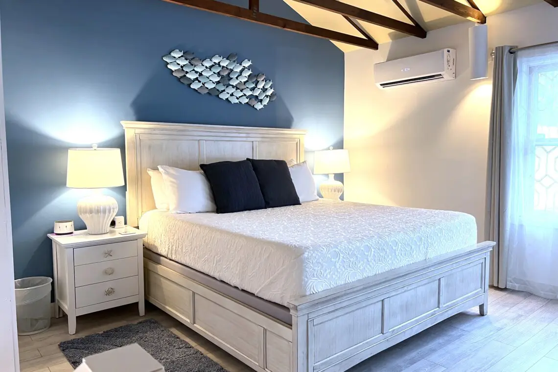 ebff8d4fc0a34966bde09e0636f72643 LargeOriginal.jpg